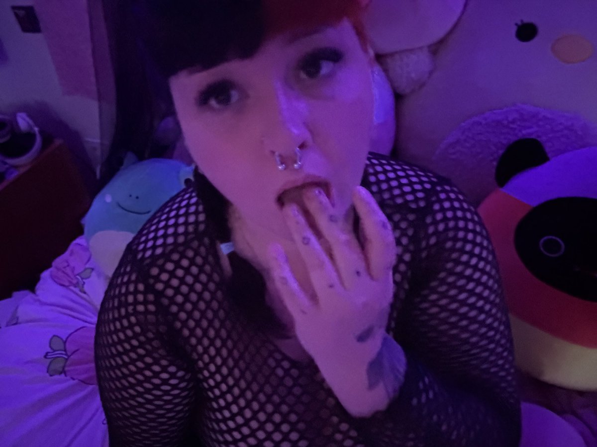 mcdoubleluvv's tweet photo. feelin spicy #bbw #onlyfans #altgirl #alt #bigtits https://t.co/N8v2fjkgjS