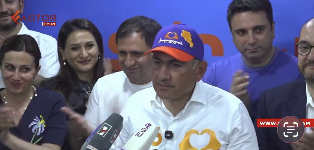 anna_p_neumann's tweet photo. 🚨 Armenia’s Pro-🇪🇺 PM Nikol Pashinyan declares victory in the parliamentary elections.

Pashinyan's party will most likely receive over 50 % of the votes. The counting is still underway.

HUGE boost for Europe, another big loss for the Kremlin. https://t.co/xRvbU6Du0b