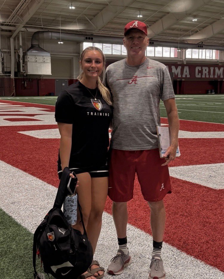 HadleyOverton09's tweet photo. So thankful to compete at @AlabamaSoccer ID Camp this weekend. Such a great experience with great coaches! Roll Tide! @UACoachHart
@DTexansSC @ImYouthSoccer @PrepSoccerTX @ECNLgirls 

Here are some highlights! https://t.co/1NqTFHe6E7