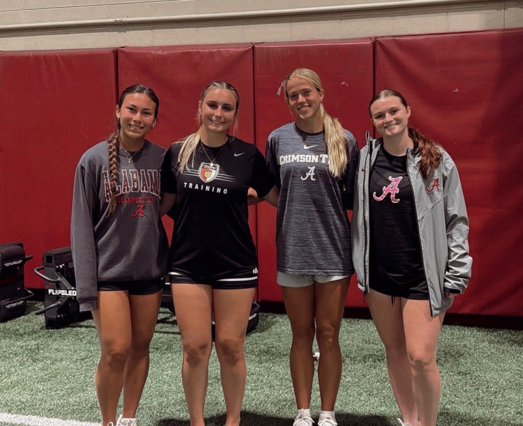 HadleyOverton09's tweet photo. So thankful to compete at @AlabamaSoccer ID Camp this weekend. Such a great experience with great coaches! Roll Tide! @UACoachHart
@DTexansSC @ImYouthSoccer @PrepSoccerTX @ECNLgirls 

Here are some highlights! https://t.co/1NqTFHe6E7