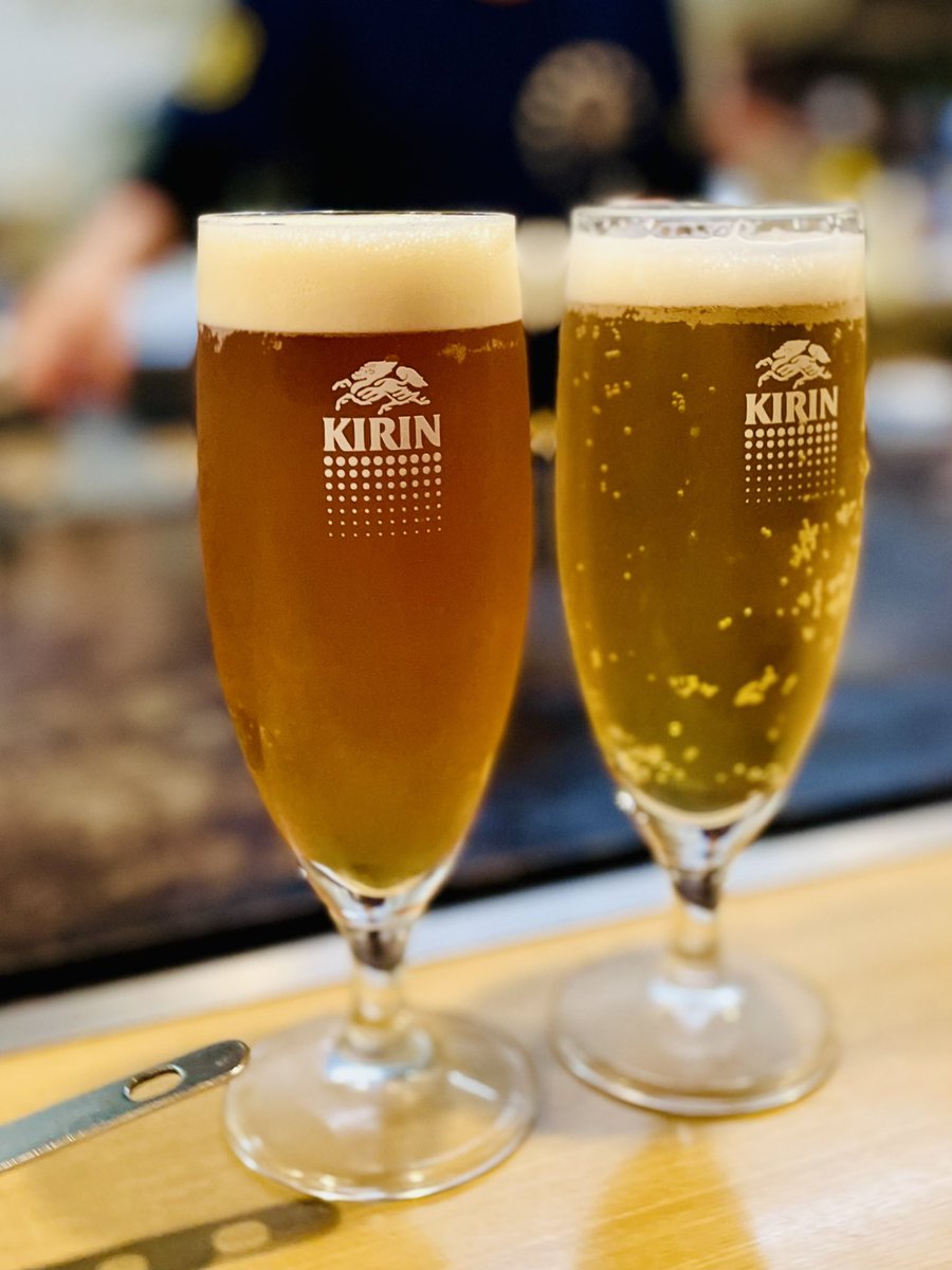 chamomile175's tweet photo. 週末業務終了後、ゆうかさんへ

・マッハクラフトビール
・豚ガーリック
そばめしを持ち帰りました

海鮮が続いていたのでお肉やソースがいい感じです

北陸研修で食べすぎたので減らさないといけません
食べすぎてなくても減らさんといけませんけどね！笑

@okonomi_yuuka https://t.co/lYijMGJa7K