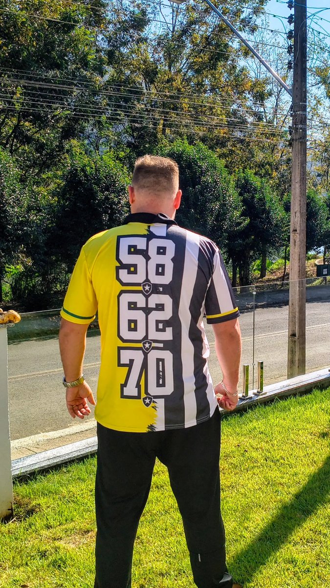 JrBasei's tweet photo. Base seleção de 3 copas do mundo! Time que mais cedeu jogadores pra seleção, time com mais gols pela seleção, tem que respeitar. 🔥 🔥 🔥 Botafogo de Futebol e Regatas https://t.co/N4uKwvqqPM