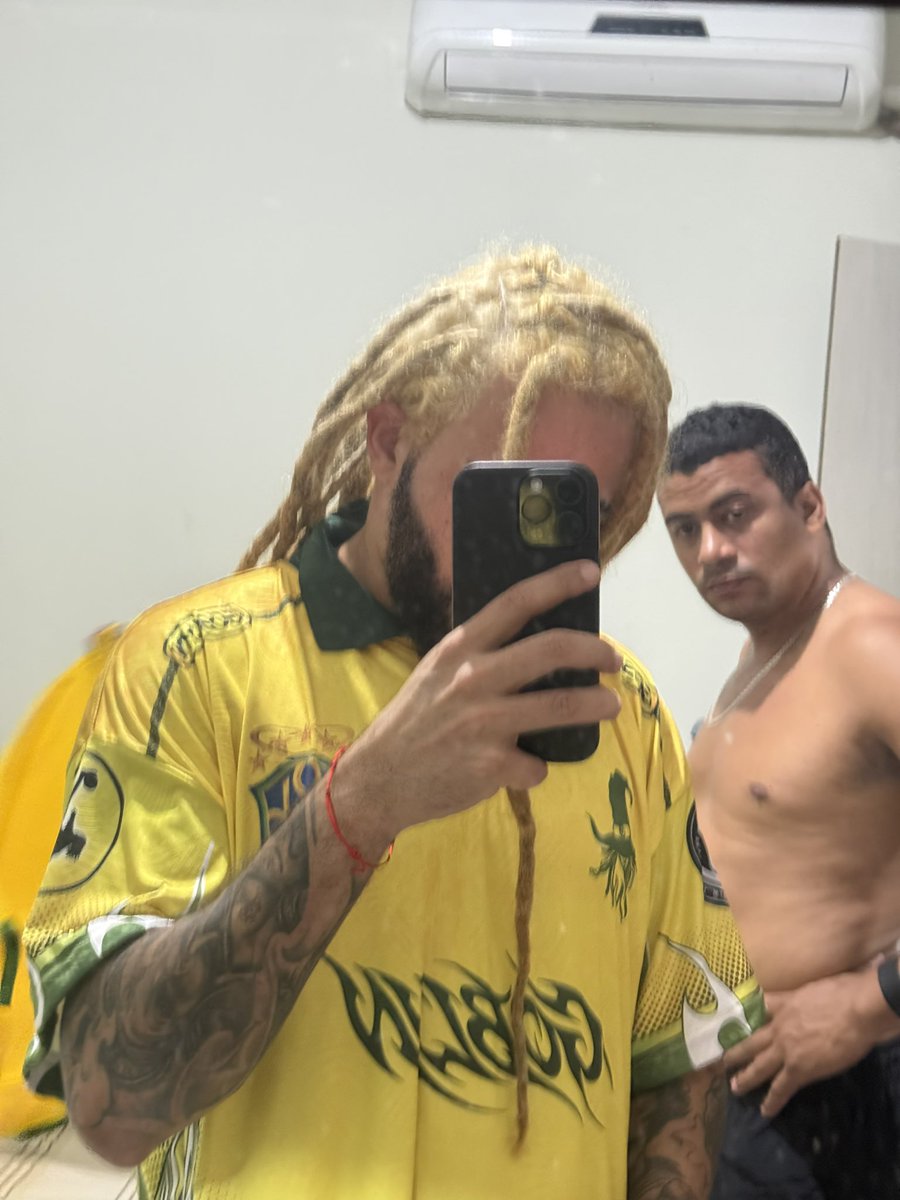 guttembeerg's tweet photo. Meu corre é espiritual, minha vitória já foi escrita. https://t.co/lgOBJhIZFM