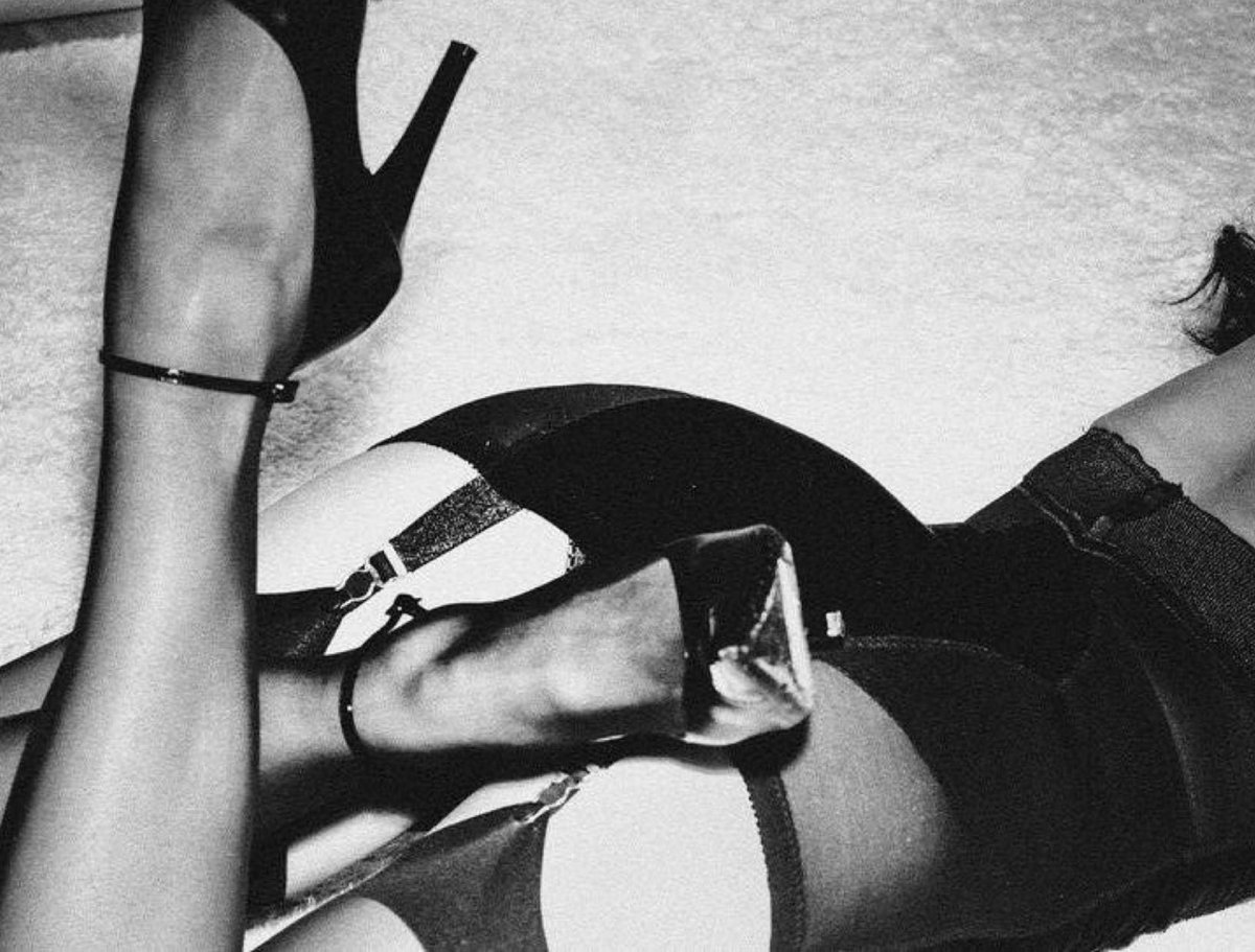EroticNFun1's tweet photo. Love her Sinful Sunday sexiness! 🔥@misscandy415 🫶😘 https://t.co/HJbSc0Ohak