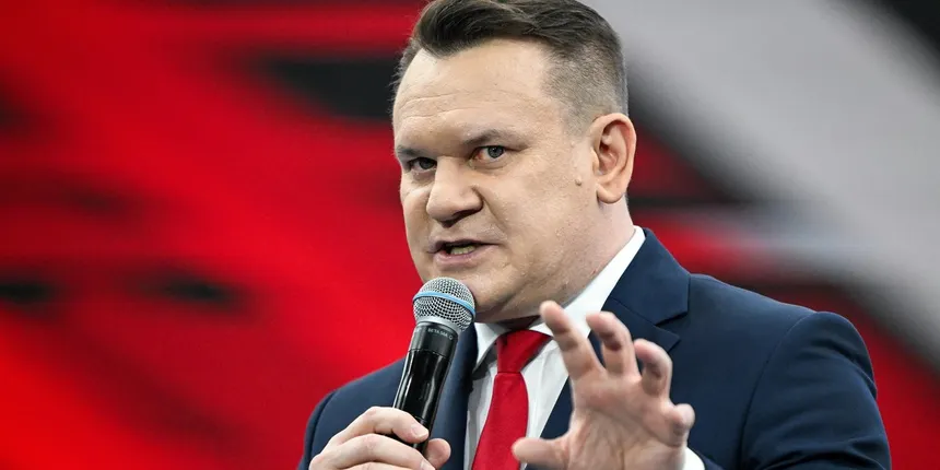 unclepucci's tweet photo. @isaacrrr7 Como dijo Dominik Tarczyński "WE DON'T NEED YOUR DOCTORS, WE DON'T NEED YOUR ENGINEERS. TAKE THEM. TAKE THEM ALL" https://t.co/qU695v4Kl5
