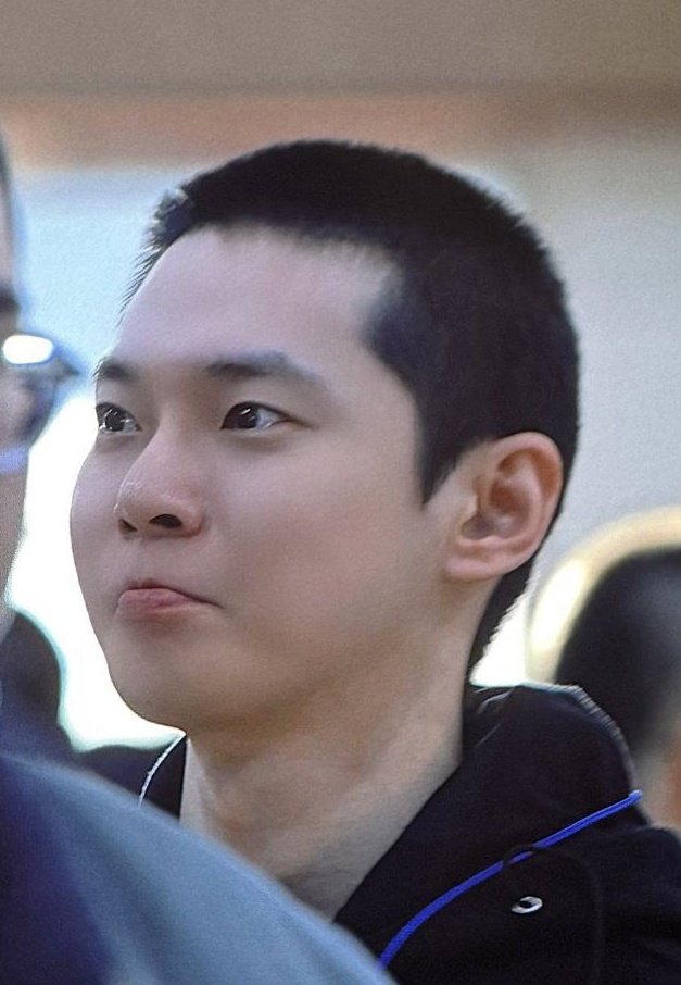 firefly_do0's tweet photo. D-364 ~June 8, 2026 💜
Today marks exactly six months since your enlistment.They've been long months,during which I've often felt truly alone.Six months,only a third of the time spent without you.These remaining two thirds will pass,I will pray that you are always healthy #도영 https://t.co/aYjcPm2nu3