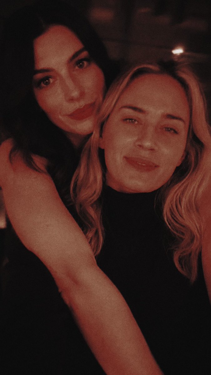 bluntzgrls's tweet photo. ᅟ     
𝖻𝖾𝗍𝗍𝖾𝗋 𝗍𝗁𝖺𝗇 𝗂𝗇 𝙧𝙤𝙢𝙖𝙣𝙘𝙚 𝘮𝘰𝘷𝘪𝘦𝘴

ᅟ https://t.co/dBNUN4D78N