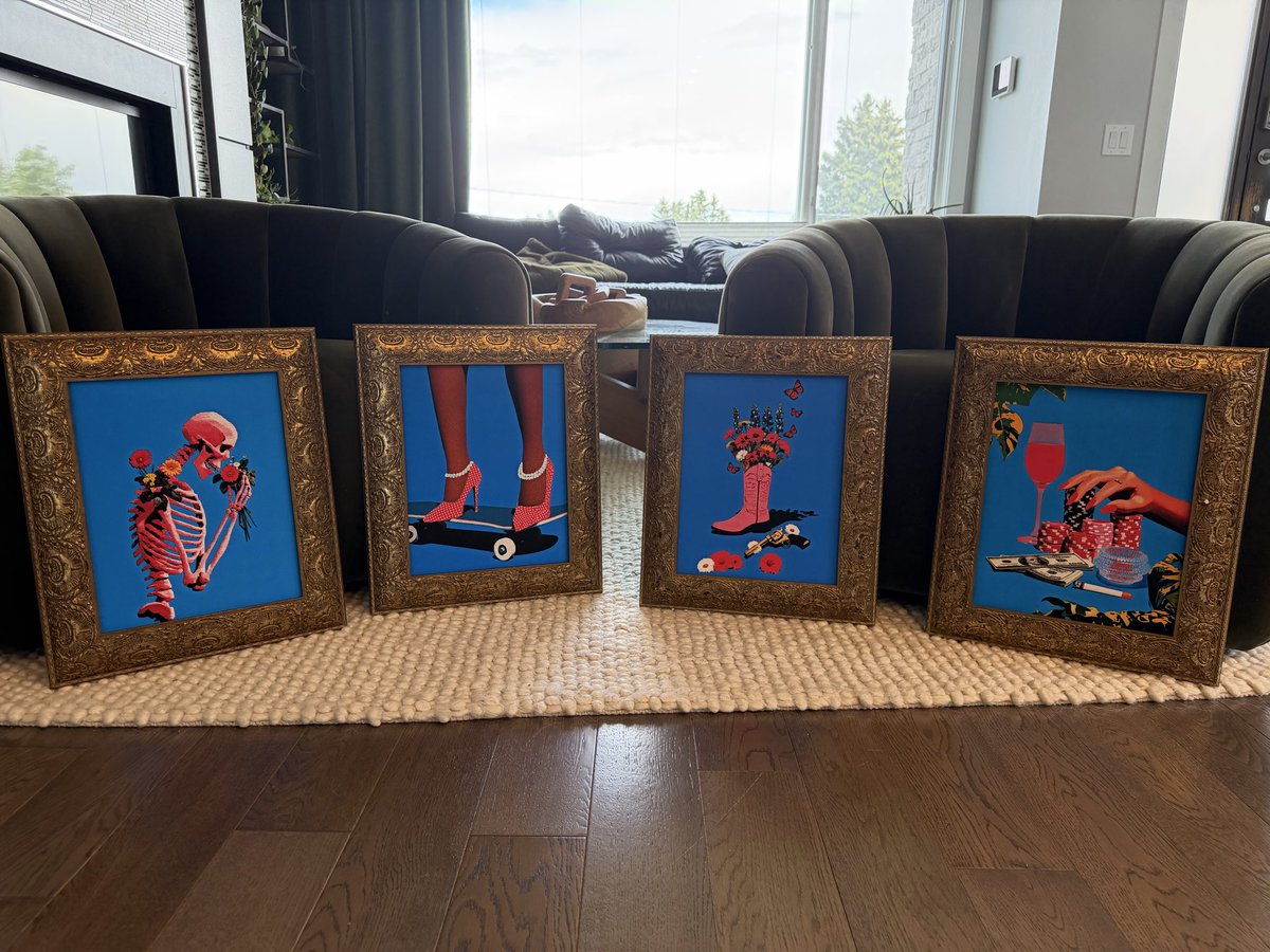 0xFilthy's tweet photo. Found a set of 4 beautiful frames but didn’t know how best to approach the art matching. Loving the match with 4 “Shades of Blue” pieces by @echoesofdarbles https://t.co/C1AwbecMvx