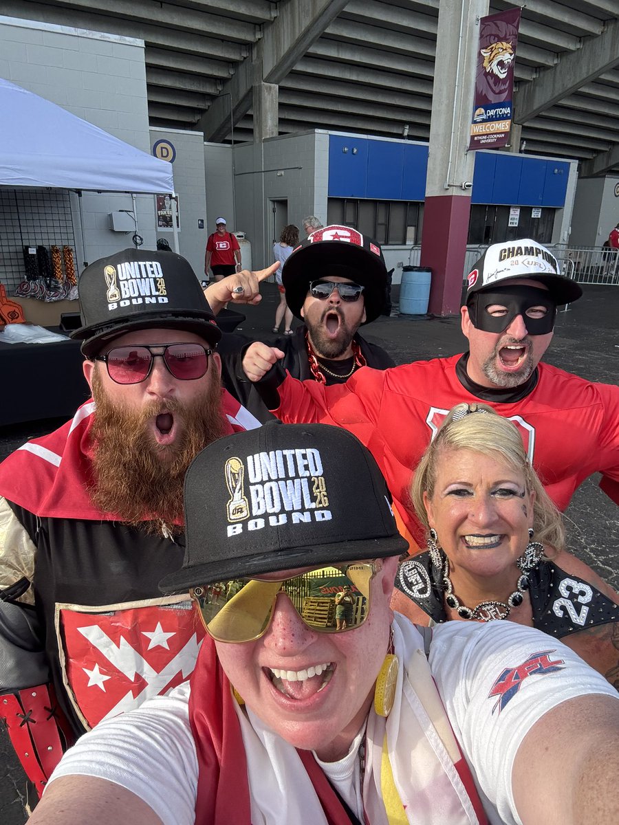 katurday_11's tweet photo. Told y’all we were only one win away! Bowl bound, baby!!! 
🫡🛡️🍺🐍🍋
#BeerSnake #UFL #UnitedBowl #DC https://t.co/hyqq07llA1