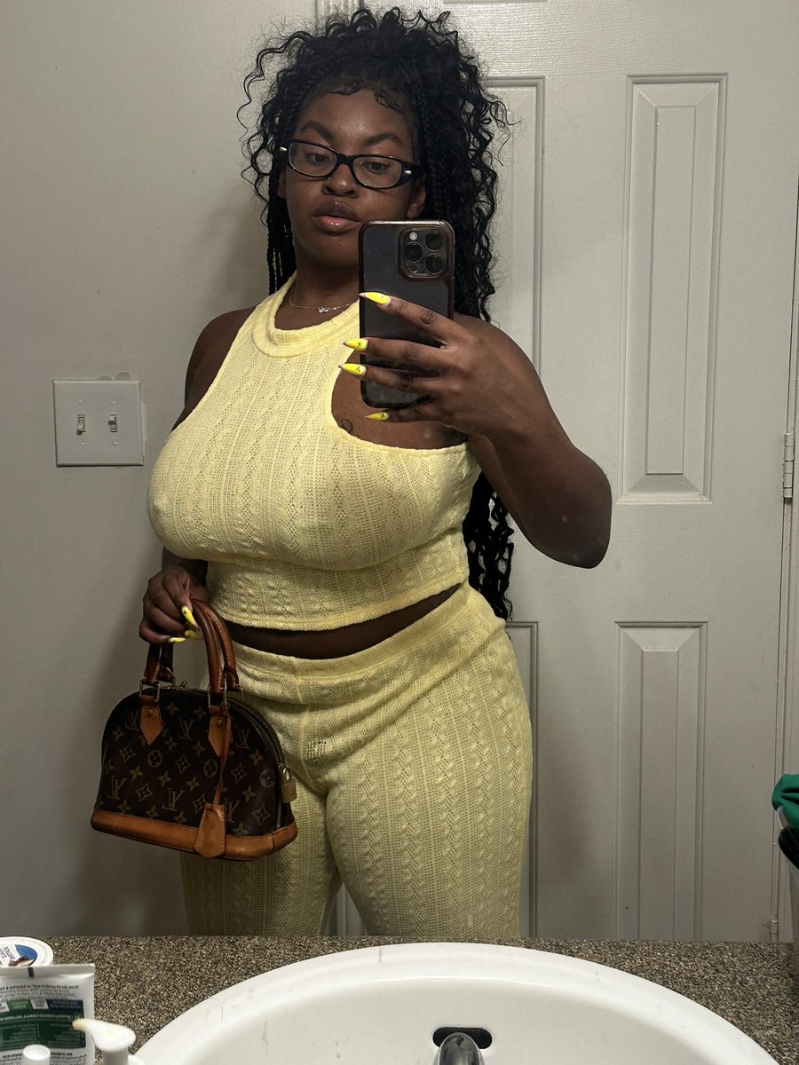 JadahDerice's tweet photo. https://t.co/DGbJYc6hdG