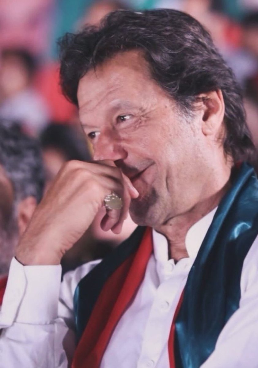 _star527's tweet photo. بیرسٹر گوہر خان اور سلمان اکرم راجہ کل صُبح پوری قیادت کے ہمراہ گلگت بلتستان کے الیکشن میں کلین سویپ کرنے پر پریس کانفرنس کریں اور فتح کے جشن کی پوری تیاری کریں۔

عمران خان زندہ باد۔۔۔پی ٹی آئی پائندہ باد🔥🔥🔥
@salmanAraja 
@BarristerGohar https://t.co/ZCINxptkta