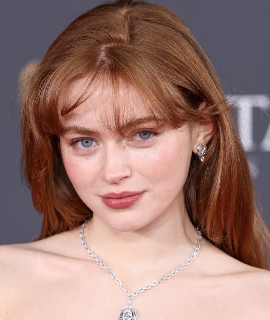 softiealiaa's tweet photo. EXCLUSIVE: Sadie Sink and Jenna Ortega are set to play lovers in a new A24 horror film. 

(Source: https://t.co/XcTI1Nxv6f) https://t.co/RylYrisw26