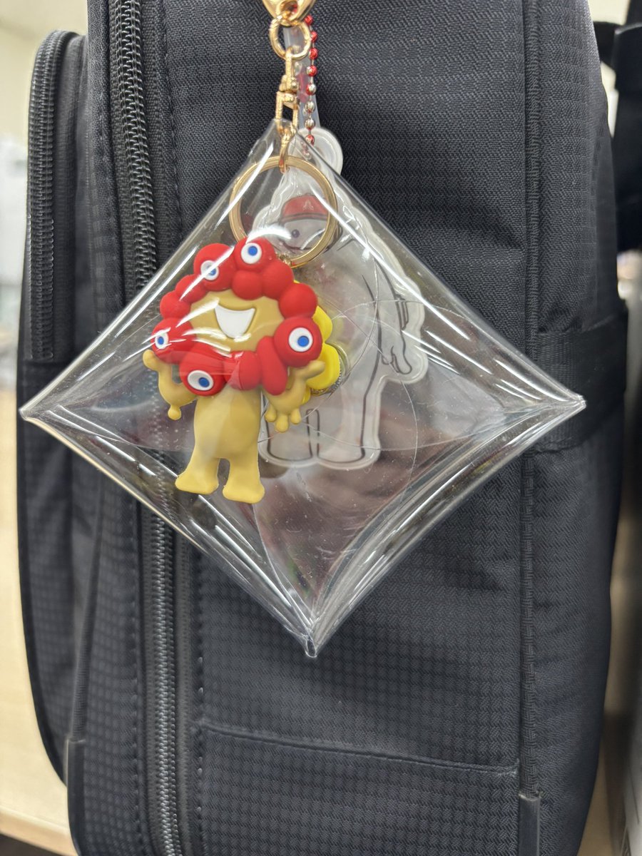 rinahichi's tweet photo. 日焼けミャクミャクをゲットしました♪
#ミャクミャク 
#大阪万博 https://t.co/mo6O0GWkIE