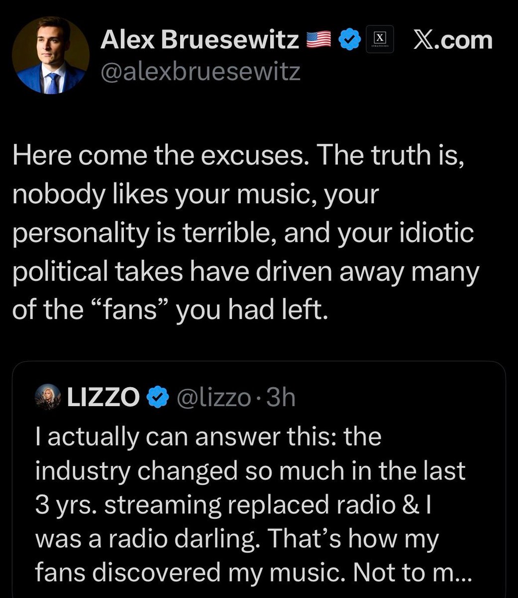 RedMedia_us's tweet photo. Nicki Minaj's MAGA Lap dog attacks Lizzo unprovoked. https://t.co/sbUwowrQcD