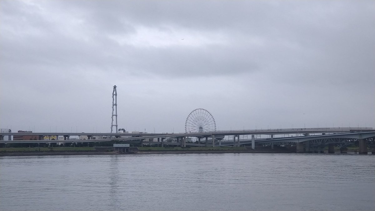 mako5per's tweet photo. （昨日の記録）
日曜日の荒川50kmRUN／北区 赤羽⇔江東区 新砂＋α／50.5km
サロマ湖前 最後のロング… 荒川河口まで…🏃
かなりゆっくり入ったけれど…
珍しく左脚外側に違和感🦵
休憩２回入れて なんとか50km😅
日差しも風もない気象条件に救われた☁ https://t.co/7yzILqKwT1