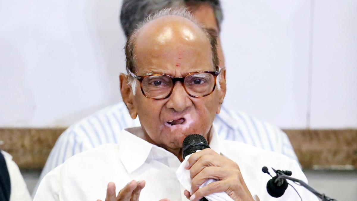 dailysnap46's tweet photo. LPG price hikes: Modi govt. will pay a political price, says Sharad Pawar

https://t.co/HqaaJYtspz https://t.co/xIjqvFK3wL