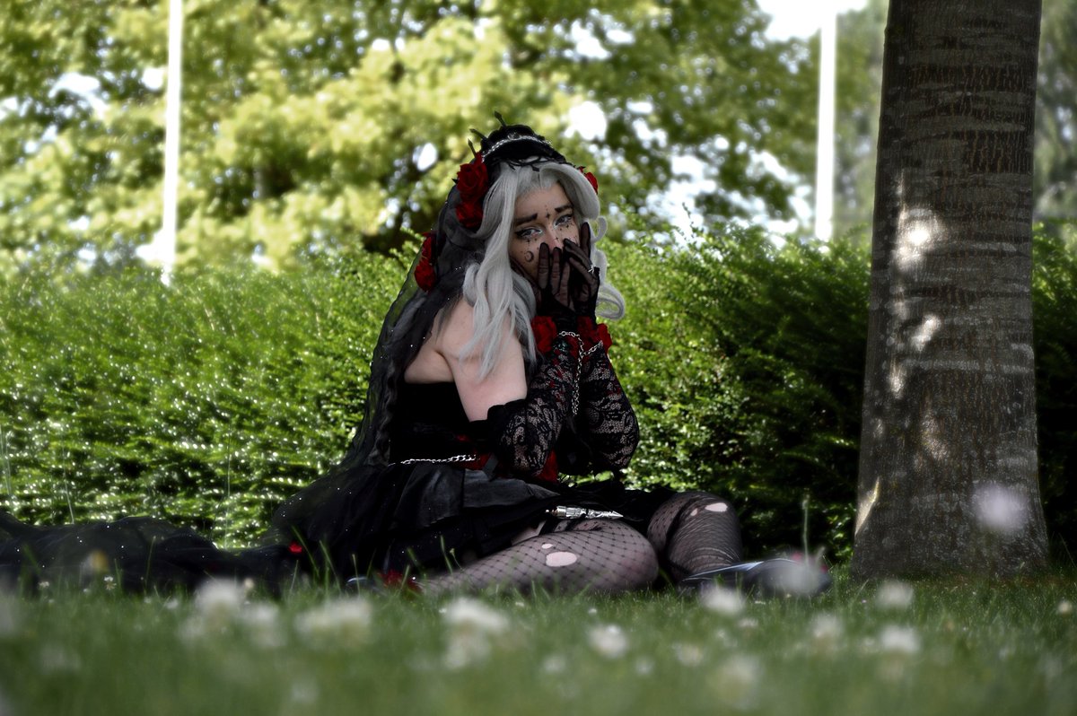 Sirius_Stpd's tweet photo. Du coup j’ai cosplay Ada https://t.co/kFjR7hKVkh