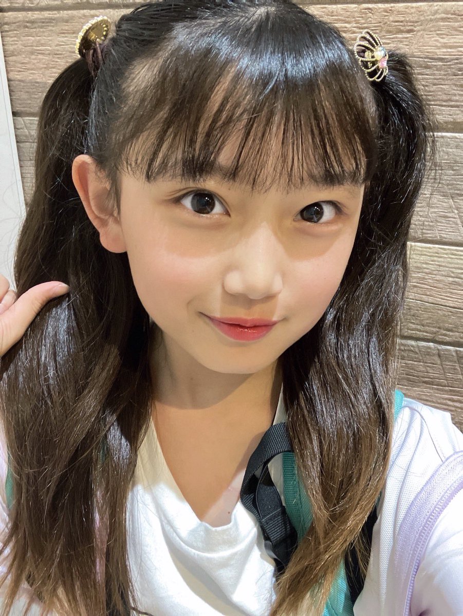 ari630_CHiCK's tweet photo. おはよう☀️
すごいフォロワー様が増えてて嬉しい🥹💗
今週中に4100人行きたいです！
頑張ります🔥

行ってきます💜
行ってらっしゃい🫶🏻︎
お仕事の人は雨降ってるけど頑張ってね😘❤️‍🔥
#CHiCK #CHiCKちゃん #新堂杏莉 https://t.co/QRz1jvwEOC