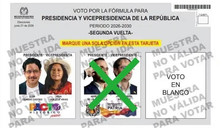 celbamach's tweet photo. @PalomaValenciaL @IvanCepedaCast https://t.co/pBYgLbO02I