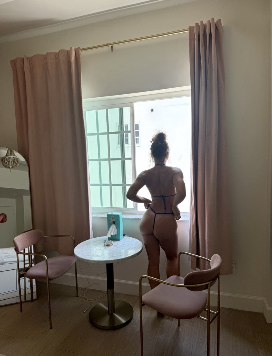 _taraknockout's tweet photo. Always looking forward to what’s next. #bareskin #Miami 

https://t.co/2bQaaXA1ff https://t.co/GSP5t78rYF