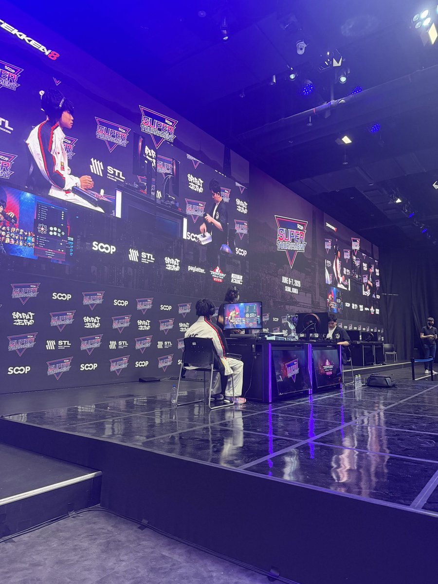 Deeon_Grey's tweet photo. @tk_xiaochenchen ended up coming 7th at Soop.
Although he missed out on qualifying EWC, the result and performance was still amazing, it’s the first time in Tekken history for any Chinese player to place top8 in any global Tekken event. Very proud of you
@Weibogamingwin https://t.co/Z9AGFsled3