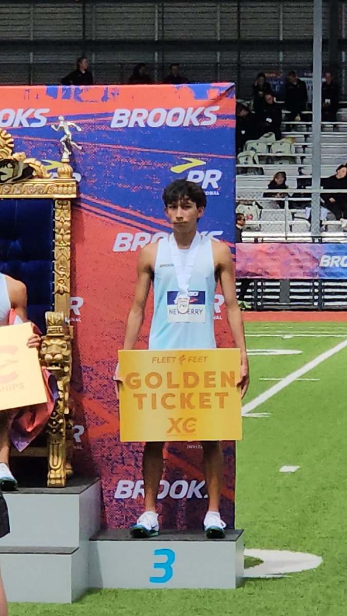 Guyer_Cross's tweet photo. Ruel Newberry finishes 🥉 at the Brooks PR Invitational with a new Texas State Record of 8:46.69! Podium finish earns him a Golden Ticket to the Brooks XC National Championships this fall! 
#JobsNotFinished #RunForDylan #HandleHardBetter https://t.co/kdMIt8r4Cn