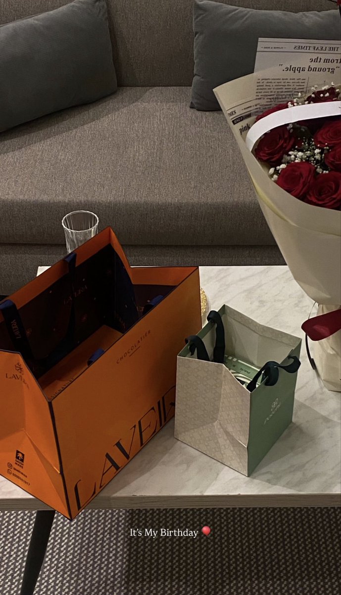 n1wff's tweet photo. اليوم أضيف عامًا جديدًا إلى عمري، وأضيف معه شكرًا أكبر لله على كل نعمة، وكل تعويض، وكل خير جاء في وقته المناسب 🤍🤍 https://t.co/NGRz7GXM92