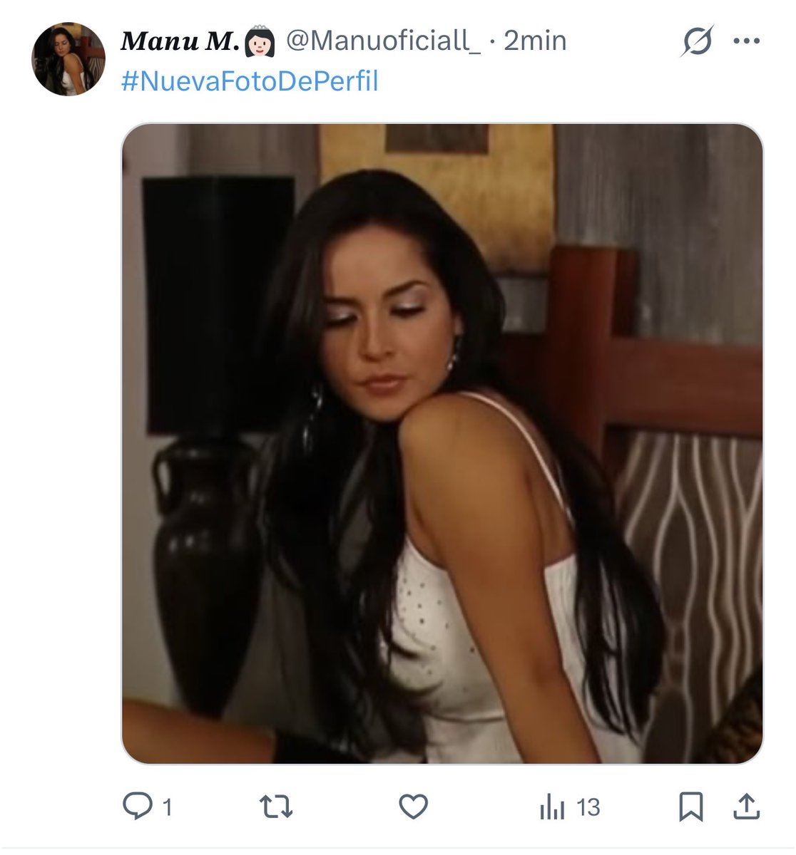 quesestonea's tweet photo. @Manuoficiall_ @Kariinagarcia @iconicooooo “NO NOS VAMOS”
…. 5 minutos despúes 😭 https://t.co/r4AMhDfpOh