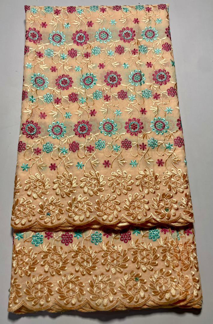 Delightfulgall1's tweet photo. Swiss lace
 42,000 https://t.co/VbmjSwIOXL
