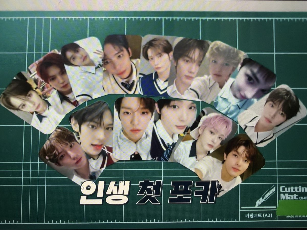 songhaniel_'s tweet photo. 확장판 특전포카 빨리 보내주세요
ㄴ바뀌지 않았겠지 https://t.co/iDtfAEUPDy