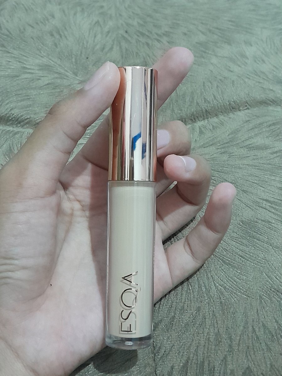 alyaaa088's tweet photo. concealer from esqa - shade natural

: https://t.co/5ZKpe86moV https://t.co/WQjb2q7oIc