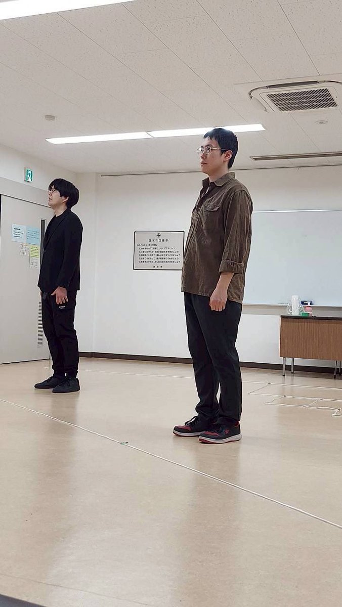 shoutasan2's tweet photo. 早いもので、本番まで後2週間を切りました

短編集は役作りの回数が多い分、何度経験しても大変です

皆様のお越しを是非劇場でお待ちしております https://t.co/WkGBTVmexX