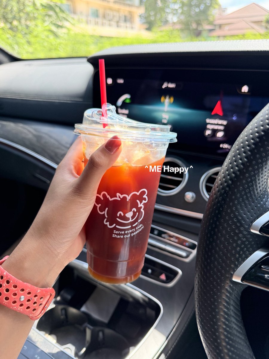 PwinRe's tweet photo. วันนี้หลงมาสาขา Between23 Coffee  
แวะหลังจากเสร็จจากธนาคาร https://t.co/krmHKQpmXe