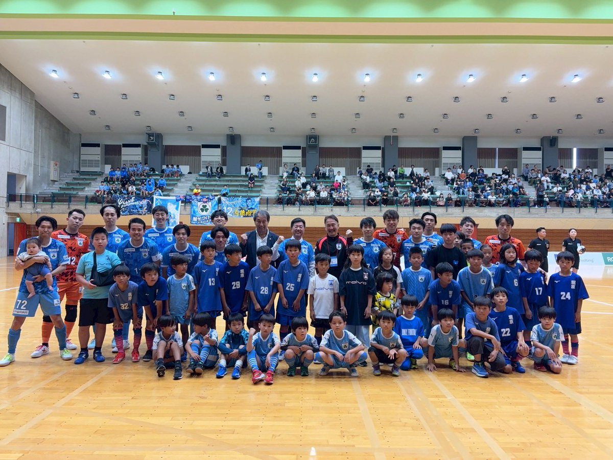 KosukeTomisawa's tweet photo. ホーム開幕戦

早朝から設営・運営してくれるスタッフ、キッチンカー出店、水戸市長による激励、MC 🎤の盛り上げ、大声援を送ってくれるファン・サポーターの方々。

当たり前ではない、特別な環境でプレー出来ていると実感し、有り難みを強く感じる1日となりました。

必ず恩返しします❤️‍🔥 https://t.co/e3BIYQaKrA