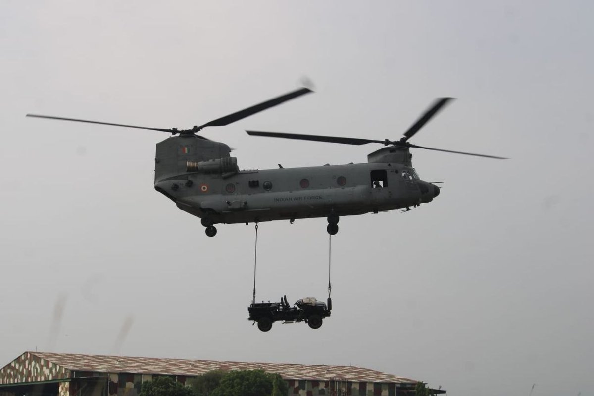 chandnisin92496's tweet photo. 1 Para (SF) Battalion of Western Command successfully executed the heliborne induction of troops along with the underslung carriage of a Light Specialist Vehicle (LSV) into operational areas. https://t.co/KS7WhkIVyf