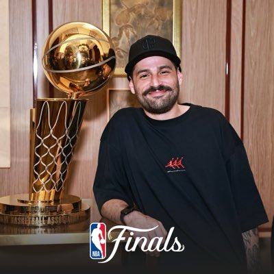 drosarhan's tweet photo. #NewProfilePic https://t.co/0Yckyypf2f