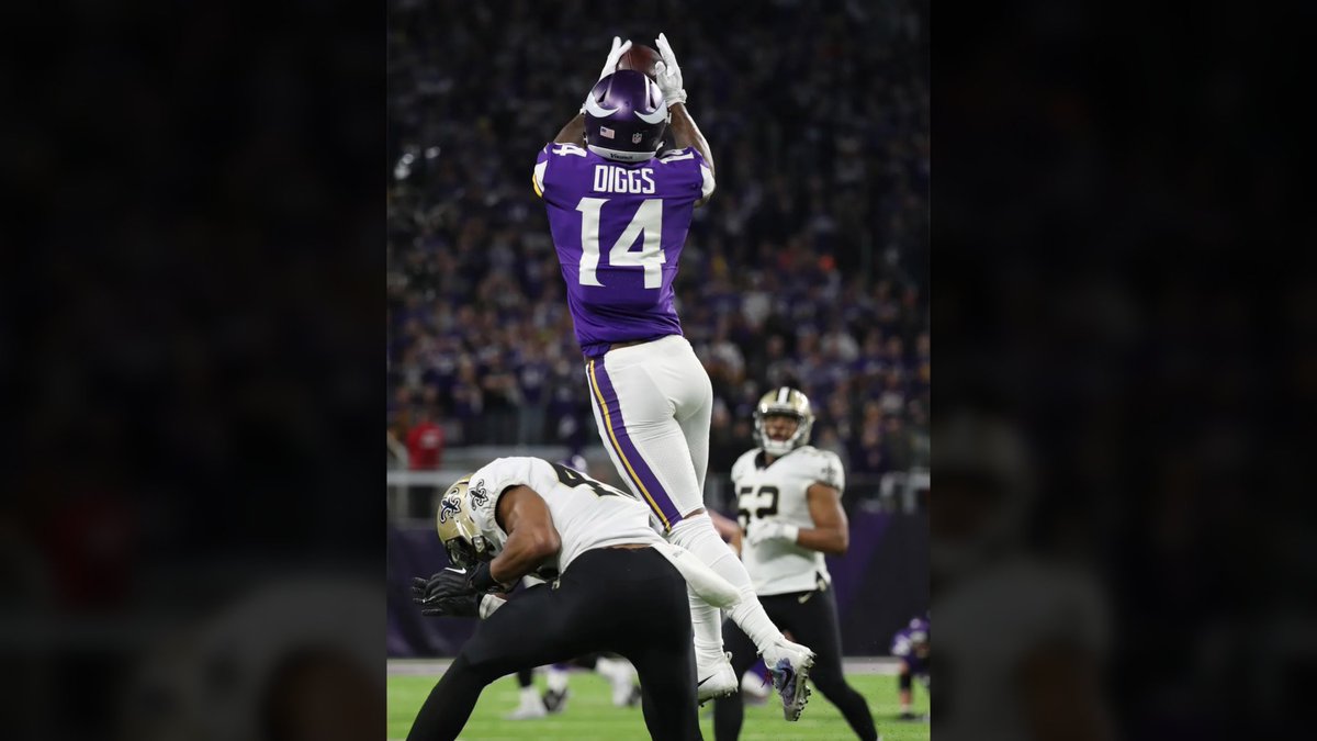 Starks56's tweet photo. @BrettKollmann I'm biased as hell but this one will forever be my favorite.. probably the first and only time I was brought to complete stunned silence after the play. There's a reason they call it a miracle. https://t.co/tI9ryPRjzO