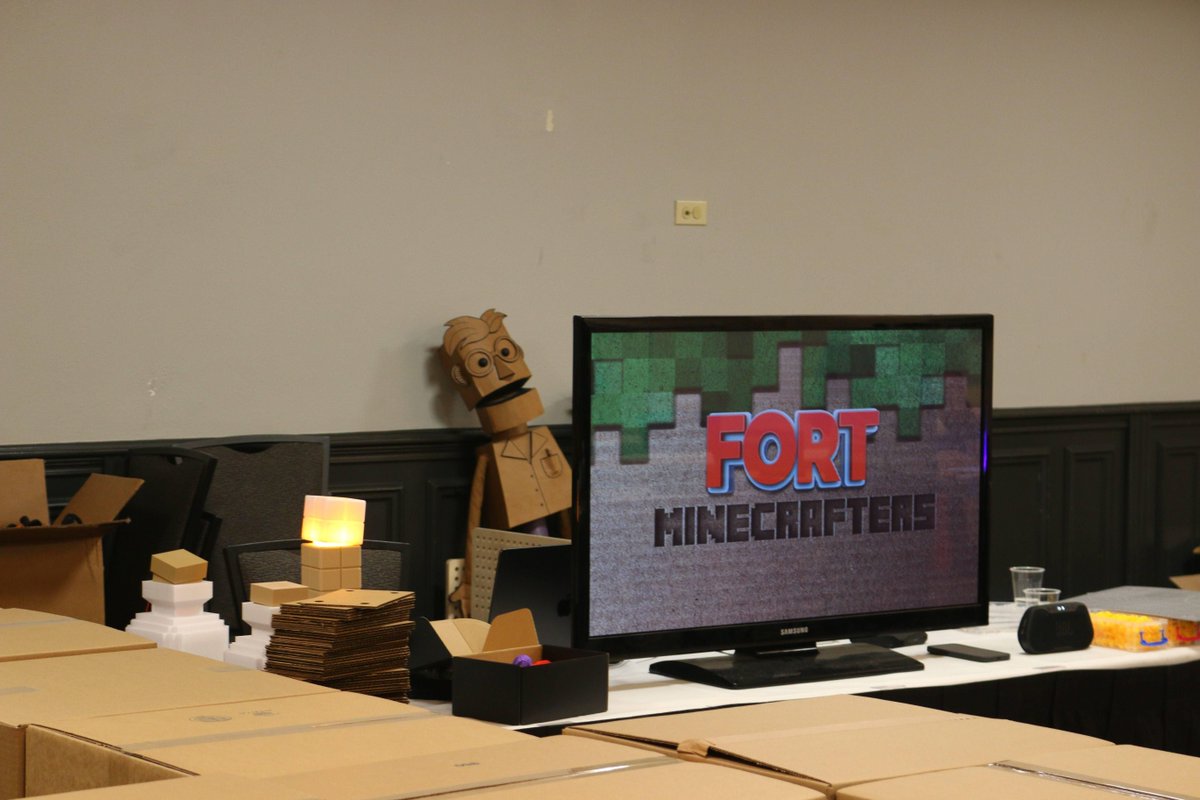 austinstemcntr tweet picture