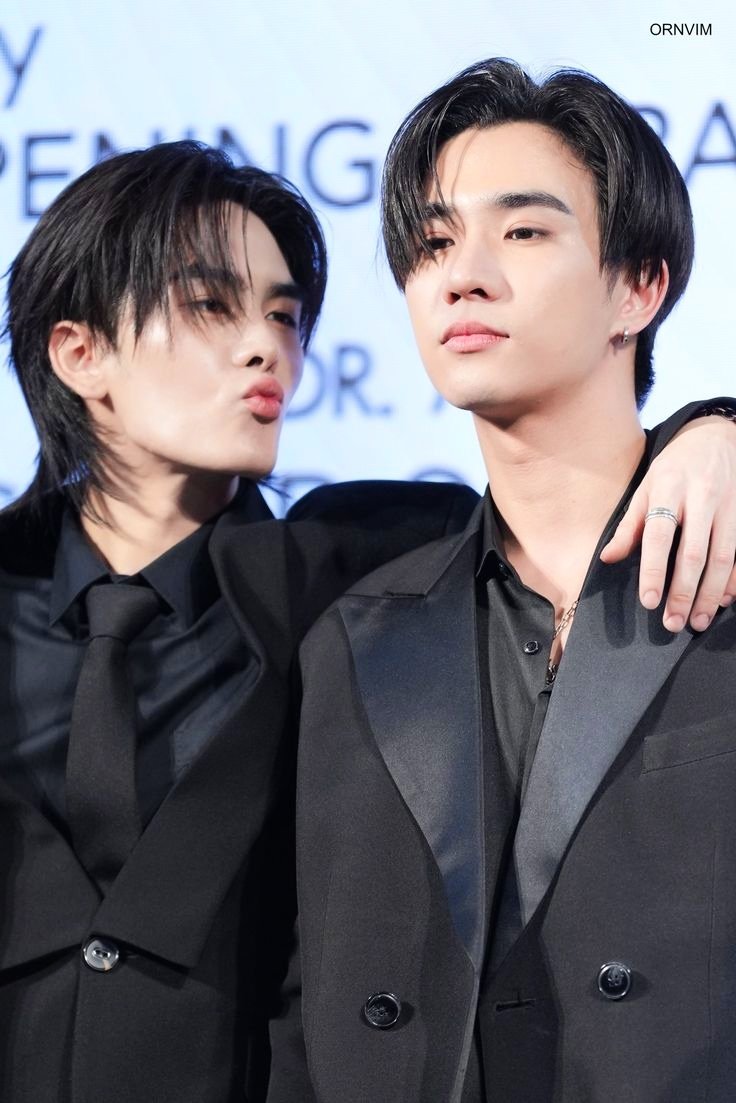 studiopedta_'s tweet photo. kiss 😘

#PerthSanta #เพิร์ธแซนต้า
—🪐 https://t.co/KQzq6pfI8O