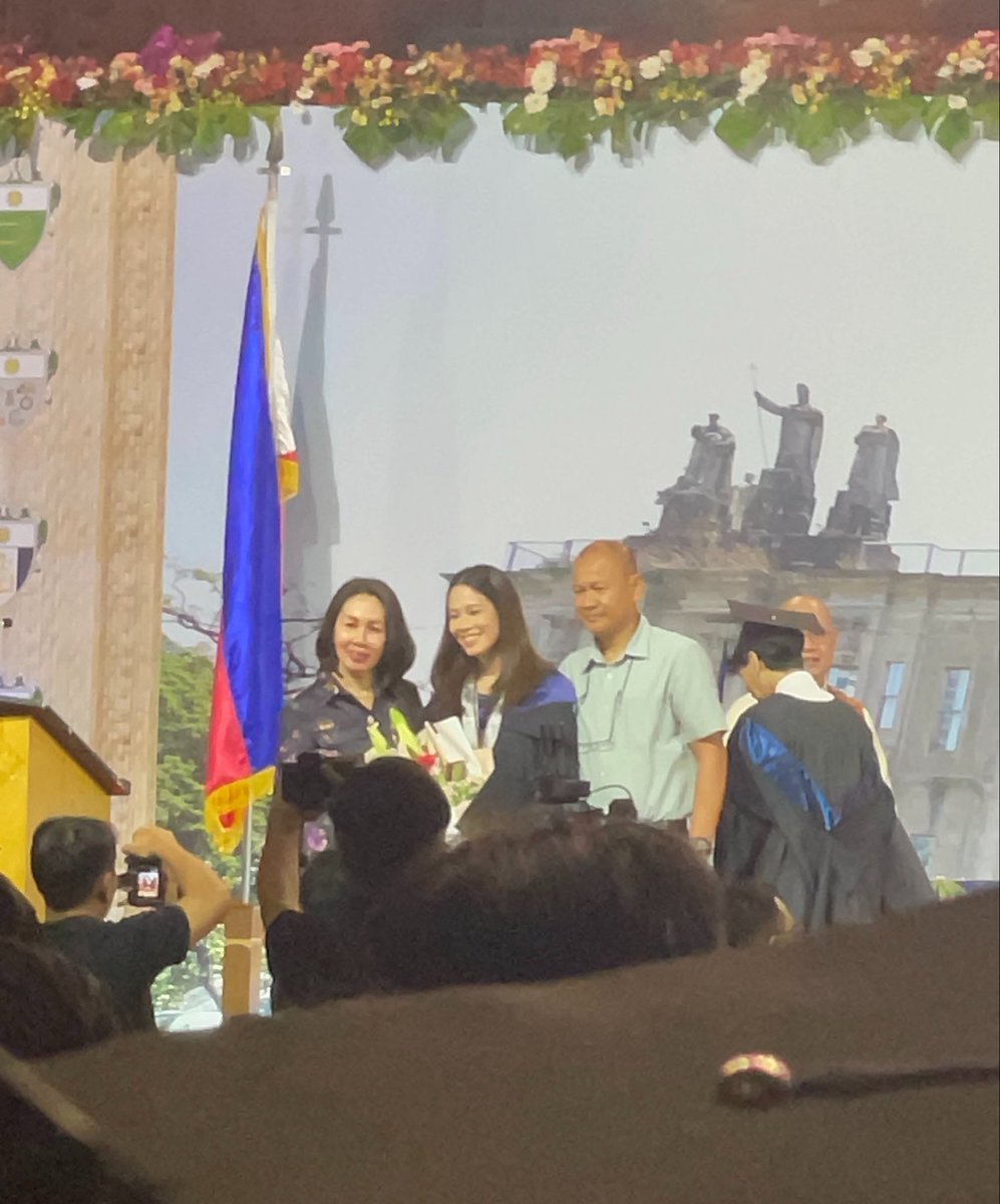 ustxcmft's tweet photo. congrats, regina!! our best student-athlete!!! https://t.co/uIsbEwtbpp