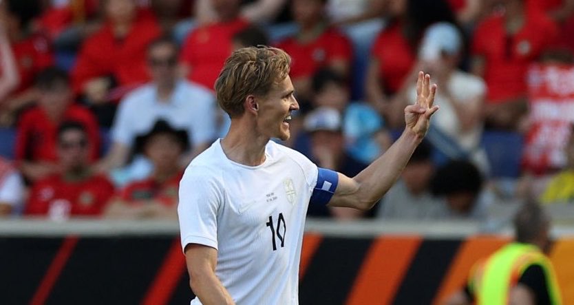 IDGoonerscom's tweet photo. Botol Yakult Leandro Trossard, si Ginuk Viktor Gyokeres, tukang kobam Kai Havertz, dan panglima spinning Martin Odegaard semuanya telah mencetak gol untuk negara mereka masing-masing selama match pemanasan Piala Dunia semalam. 

Menyala pemainkuh 🫶🏻 https://t.co/GlJ6NfC0sO