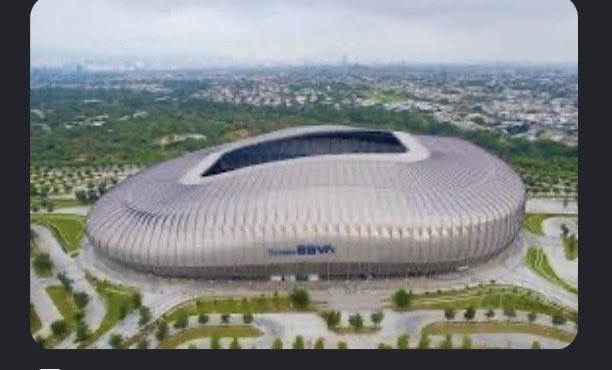 betomerca2's tweet photo. @UrielLen1568281 @MXESTADIOS Checa el BBVA de mty https://t.co/y03iUK7lIc