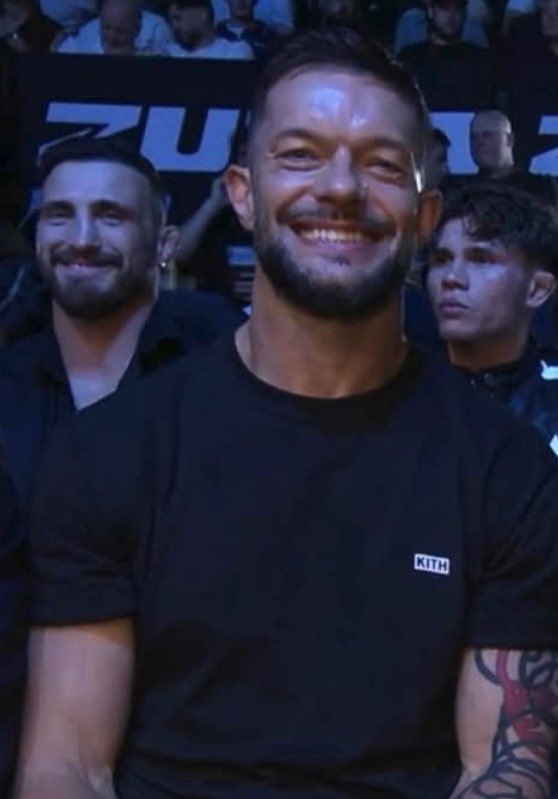 timelyfinnbalor's tweet photo. 🖤🤘🏼 https://t.co/Ai9czrDljM