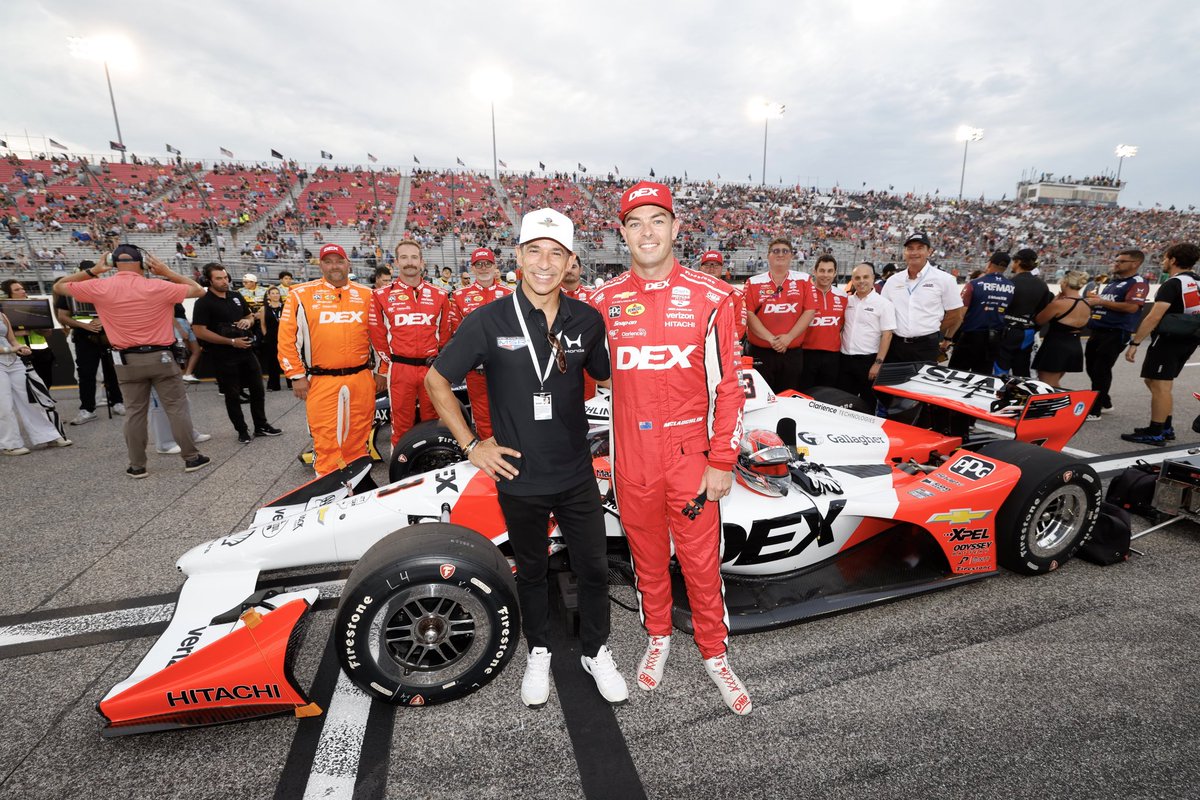 Team_Penske's tweet photo. Past and present come together. #Penske60 https://t.co/U0Nv9PzNGH