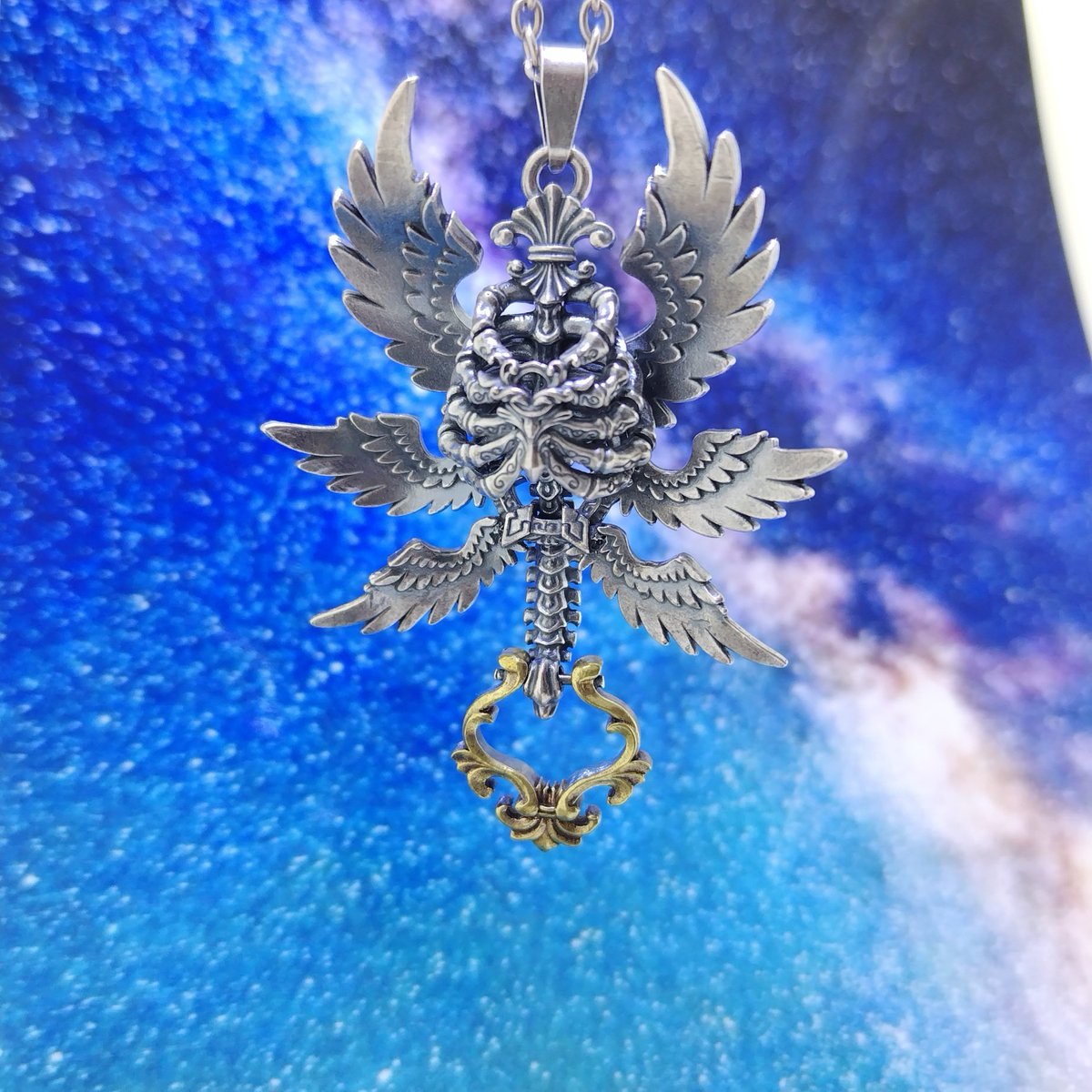 agate_silver's tweet photo. 1夜明けて昨日までの通販イベントありがとうございました♪
次の出展は来週末のヨコハマハンマルです♪
【日時】6/20（土）
【場所】パシフィコ横浜
【イベント】横浜ハンドメイドマルシェ
【ブース番号】P-124,125
いつもの銀の風３人で出展です♪
よろしくお願いしゃっす！
@eternal_pond
@ringoya3 https://t.co/VzP2QDTGah