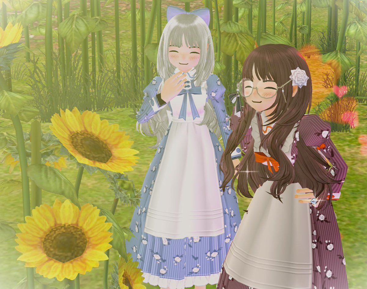 HoneyWorksLo_ve's tweet photo. あおちゃんと2人でも撮ったの🌻☀️
2枚目夕方でちょっと暗くなってしまった🥺‼️
それではお仕事してくる👋✨️ https://t.co/rhvoHBBNbN