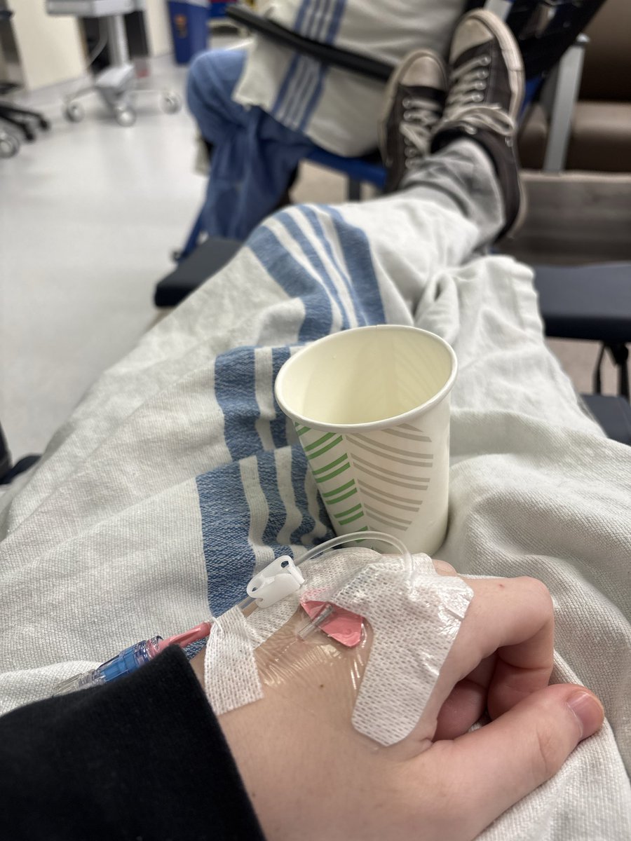 gendling's tweet photo. hopital https://t.co/OCufx0z1qx