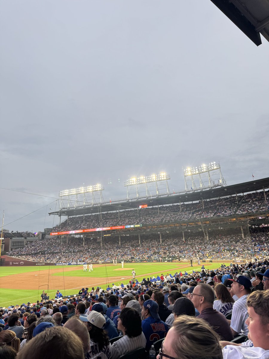 nottimelko's tweet photo. Sunday night baseball. Can’t beat it https://t.co/2Si7ZdmOPK