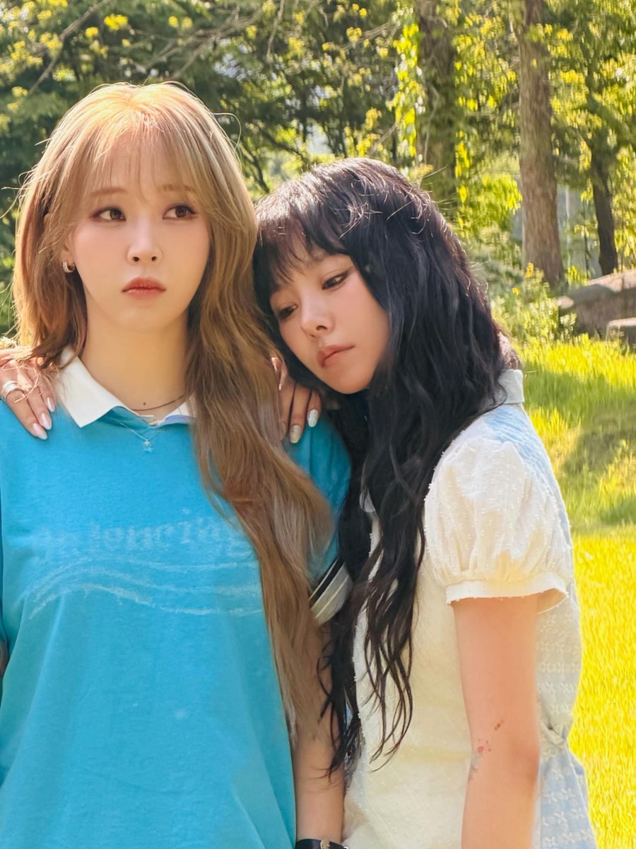wheeingall's tweet photo. 260605 둘째님 인스타그램 📷

🔗 https://t.co/qOlf02mxx3

#마마무 #휘인 #문별 #MAMAMOO #WHEEIN #MOONBYUL https://t.co/LiNnuHhsdr