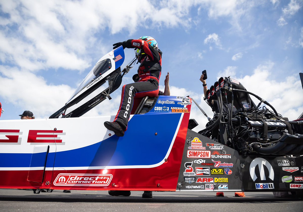 LeahPruett_TF's tweet photo. It's been one heck of a day, making it to the final round here at Epping. But  Mother Nature decided today's ending didn't fit in her schedule. 
The final round will now be ran this Friday during Qualifying at the #ThunderValleyNats. 

Bristol, you're in for a show. https://t.co/3jsWzot998
